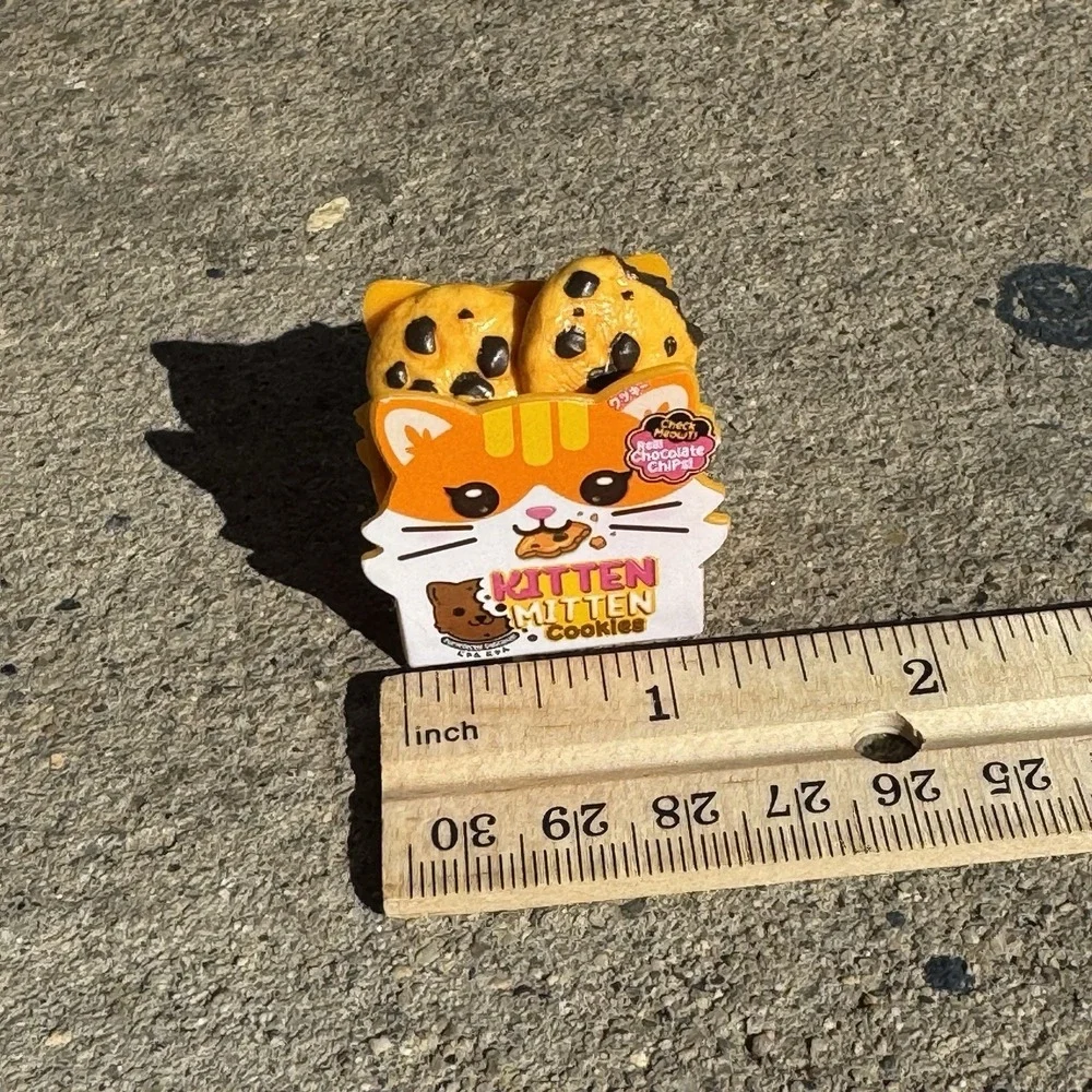 Zuru kitten mitten